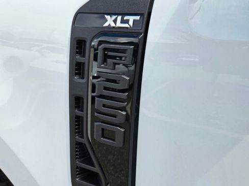 New 2026 Ford F250 XLT w/ XLT Premium Package AWD/4WD image 43