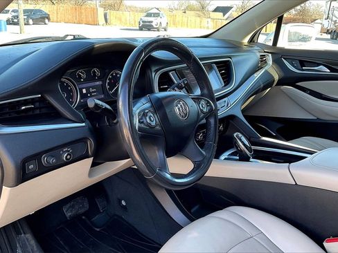 Used 2020 Buick Enclave Essence w/ Sound and Sites Package image 13