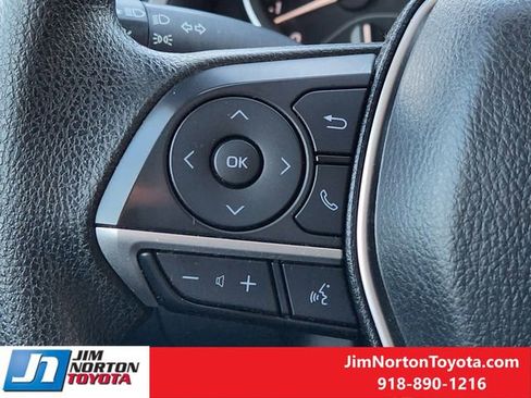 Used 2024 Toyota Camry LE image 28