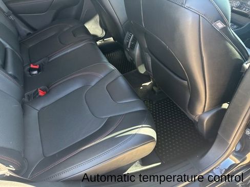 Used 2023 Jeep Cherokee Trailhawk w/ Trailer Tow Group image 32