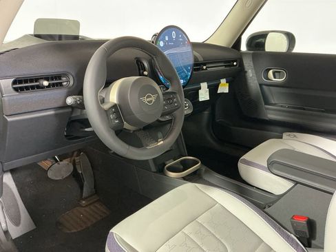 New 2026 MINI Cooper 2-Door Hardtop image 19