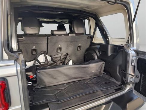 Certified 2021 Jeep Wrangler Unlimited Rubicon 4xe w/ Cold Weather Group image 37