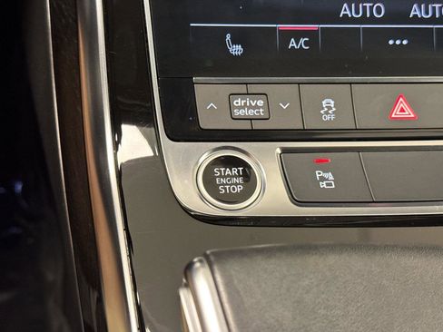 Used 2022 Audi Q7 Premium Plus image 22