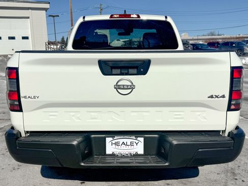 Used 2022 Nissan Frontier S image 6