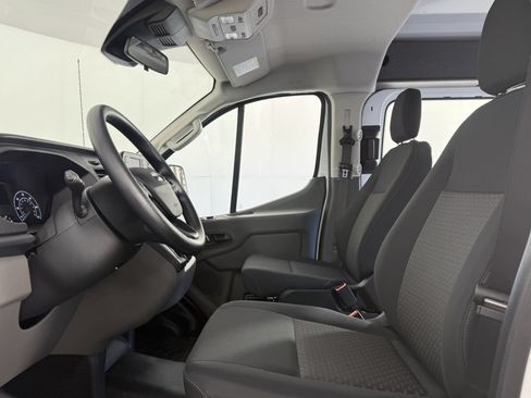 Used 2023 Ford Transit 250 Low Roof AWD w/ Exterior Upgrade Package image 15
