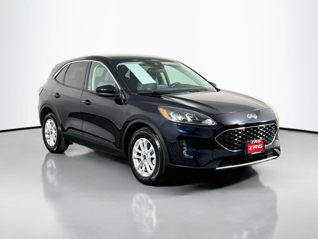 Used 2021 Ford Escape SE FWD image 7