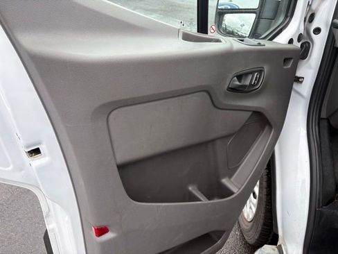 Used 2024 Ford Transit 250 Low Roof w/ Exterior Upgrade Package RWD image 12