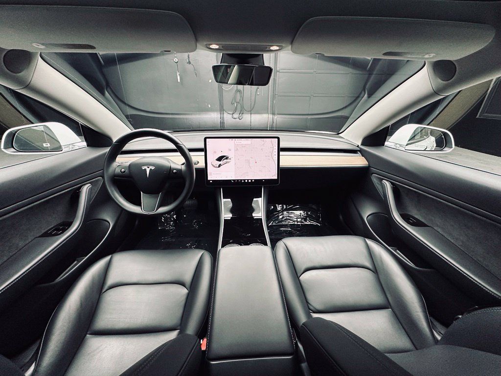 Used 2018 Tesla Model 3 Long Range RWD image 36