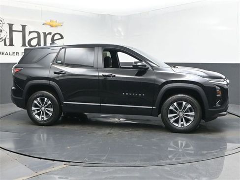 New 2026 Chevrolet Equinox LT image 1