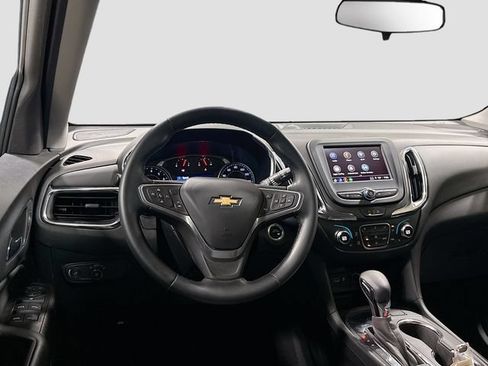 Used 2023 Chevrolet Equinox LT FWD image 18