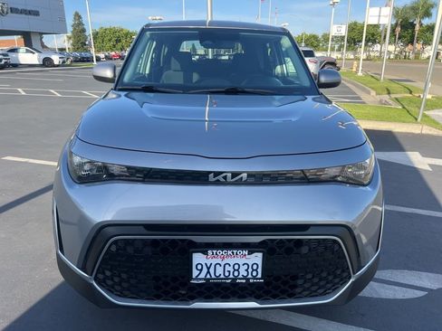 Used 2025 Kia Soul LX w/ LX Technology Package FWD image 6