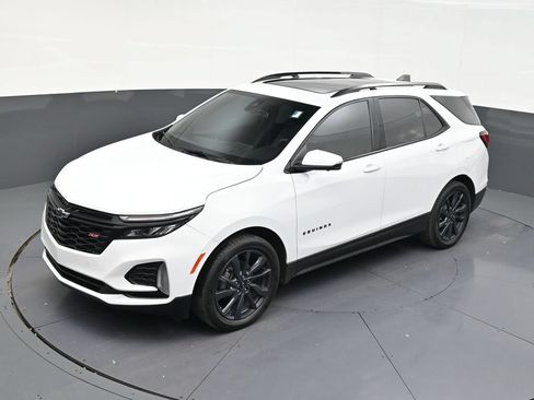 Used 2024 Chevrolet Equinox RS FWD image 11