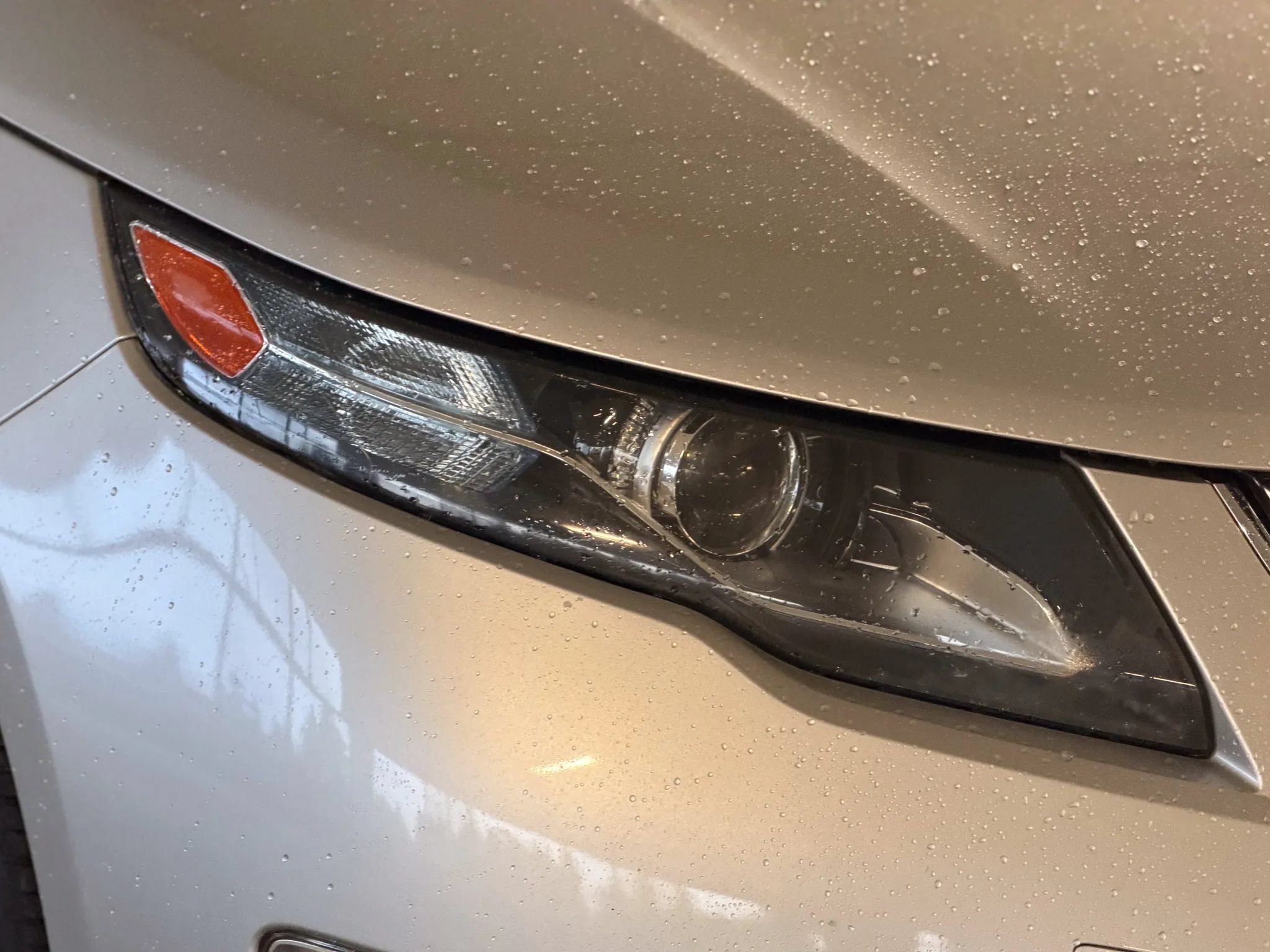 Used 2015 Chevrolet Volt FWD image 10