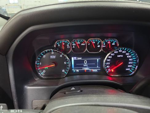 Used 2018 Chevrolet Silverado 1500 LTZ w/ Sport Package AWD/4WD image 7