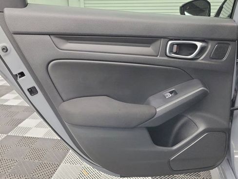 Certified 2025 Honda Civic Sport image 17