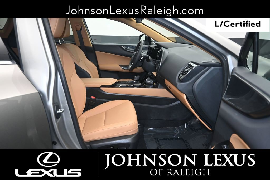 Certified 2024 Lexus NX 250 FWD image 11