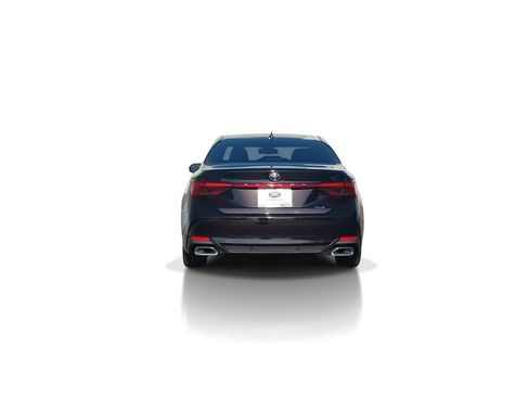 Used 2022 Toyota Avalon XLE w/ Moonroof Package FWD image 7