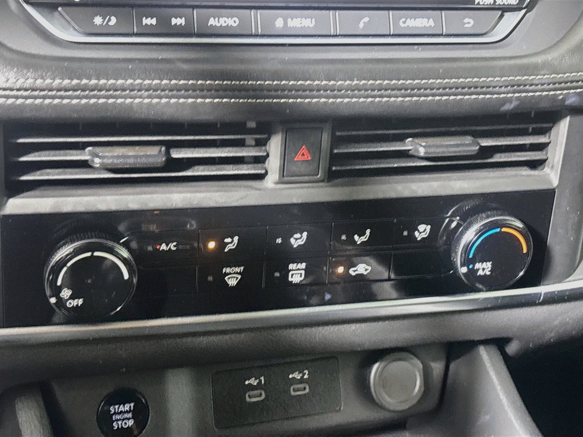 Used 2024 Nissan Rogue S FWD image 26