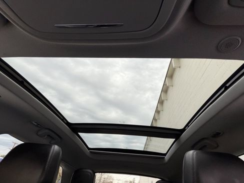 Used 2020 Lincoln Corsair AWD w/ Premium Package image 11