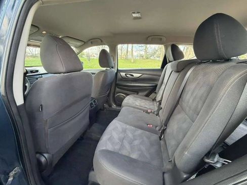 Used 2016 Nissan Rogue S AWD/4WD image 7