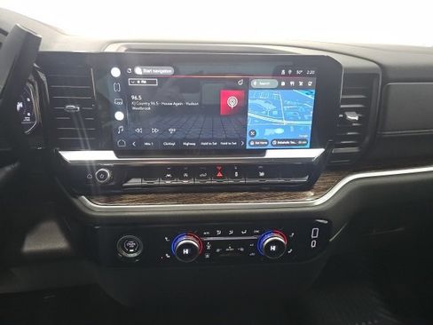 Used 2022 GMC Sierra 1500 SLE image 27