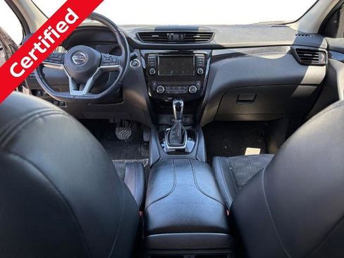 Certified 2022 Nissan Rogue Sport SV w/ Technology Package image 16