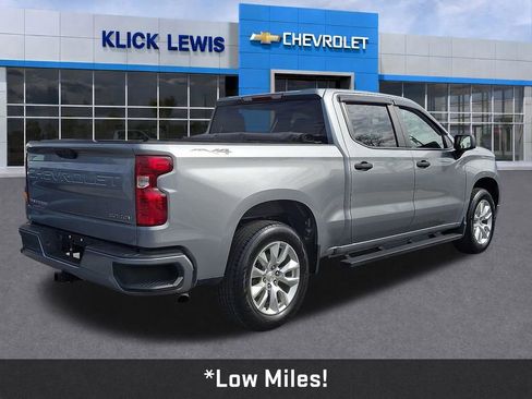 Used 2024 Chevrolet Silverado 1500 Custom AWD/4WD image 8