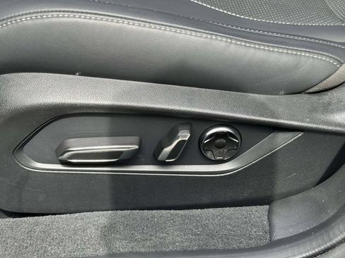 Used 2025 Acura TLX w/ Technology Package FWD image 16
