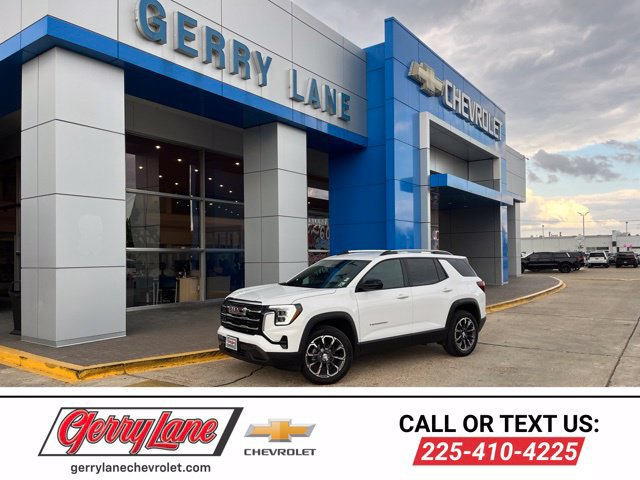 Used 2026 GMC Terrain Elevation w/ Elevation Premium Package FWD image 1