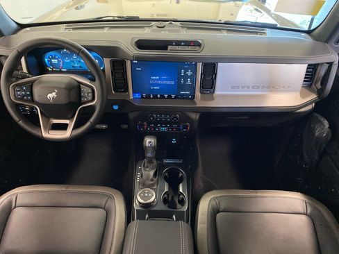New 2025 Ford Bronco Outer Banks image 10