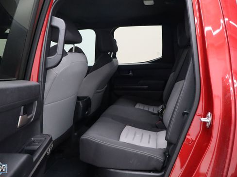 Used 2025 Toyota Tacoma TRD Off-Road AWD/4WD image 27