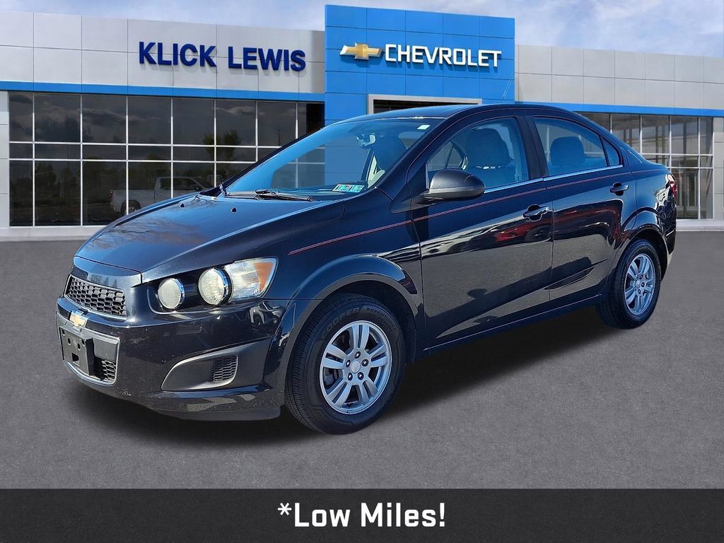 Used 2015 Chevrolet Sonic LT FWD image 3