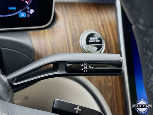 Certified 2025 Mercedes-Benz C 300 Sedan image 17