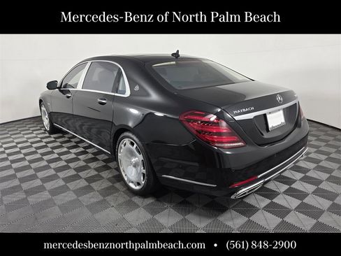 Used 2019 Mercedes-Benz Maybach S 560 4MATIC image 4