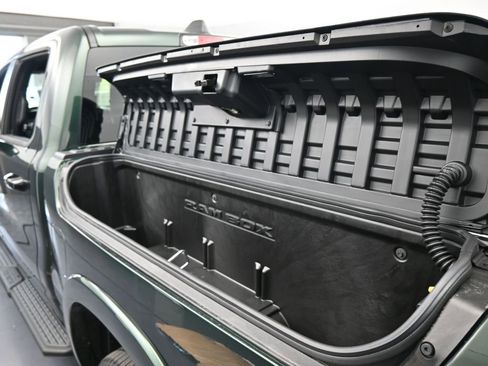 New 2026 RAM 1500 4x4 Crew Cab image 36