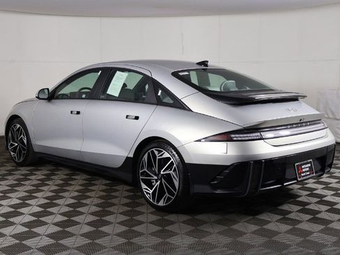 Used 2024 Hyundai Ioniq 6 SEL image 9