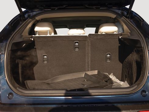 Certified 2025 MAZDA CX-30 2.5 Turbo w/ Premium Package image 22