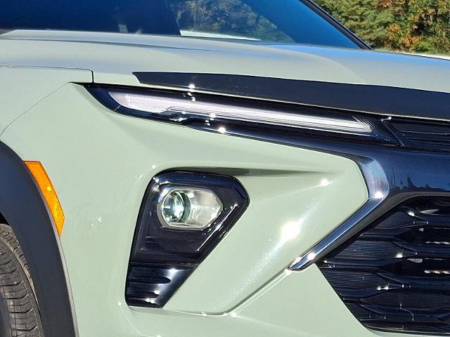 Certified 2024 Chevrolet TrailBlazer RS w/ Convenience Package AWD/4WD image 9