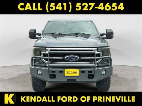 Used 2022 Ford F250 Lariat w/ Lariat Value Package image 8