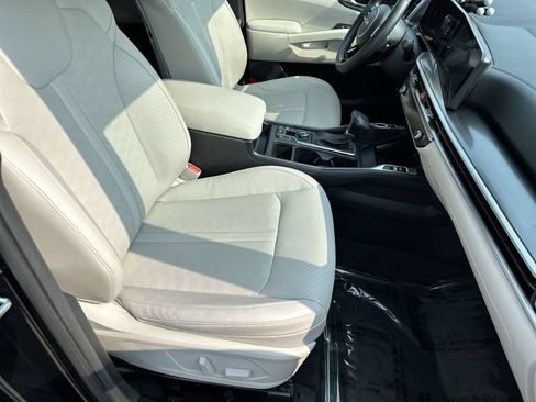 Used 2025 Kia Sorento EX FWD image 29