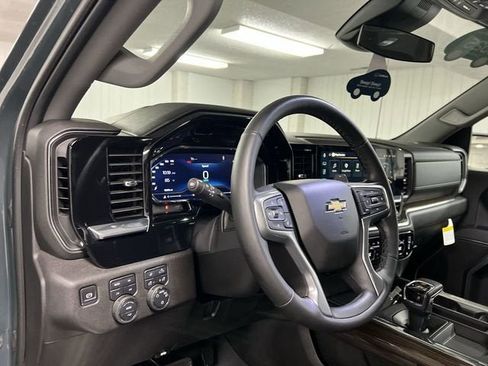 Certified 2025 Chevrolet Silverado 1500 LT w/ All Star Edition Plus AWD/4WD image 10