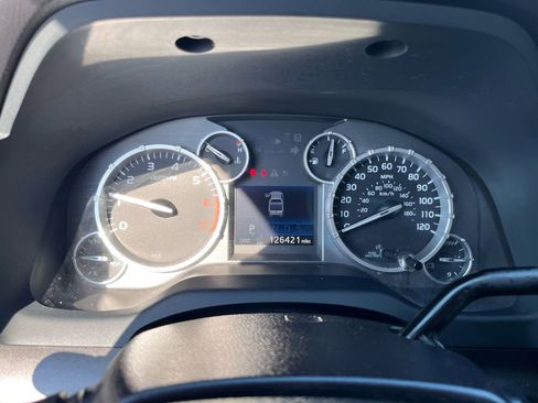Used 2014 Toyota Tundra SR5 image 16