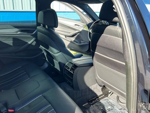 Used 2019 BMW 540i w/ M Sport Package RWD image 18
