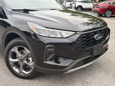 Used 2025 Ford Escape ST-Line AWD/4WD image 9