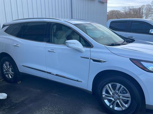 Used 2020 Buick Enclave Premium image 4