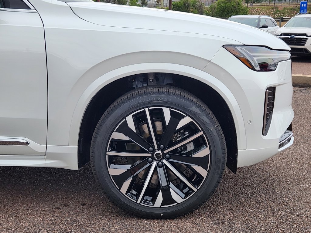 New 2026 Volvo XC90 T8 Plus w/ Protection Package AWD/4WD image 29