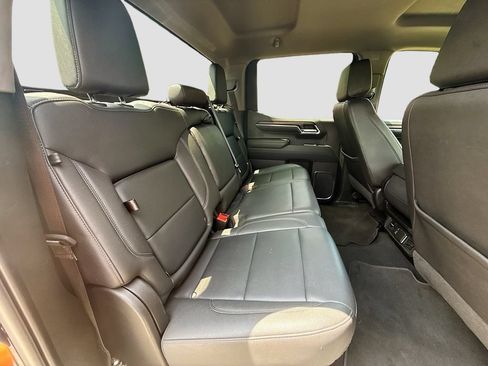 Used 2024 GMC Sierra 1500 SLT RWD image 27