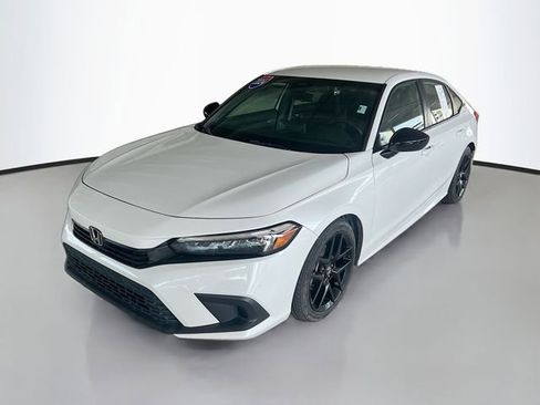 Used 2024 Honda Civic Sport image 4