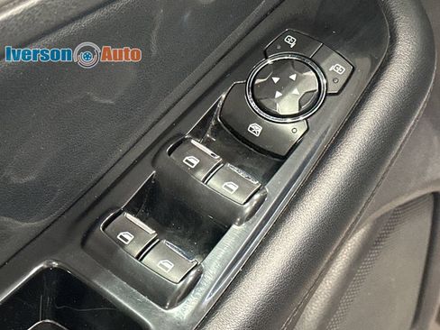 Used 2019 Ford Edge SEL w/ Equipment Group 201A AWD/4WD image 16