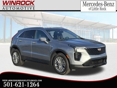 Used 2025 Cadillac XT4 Premium Luxury image 1